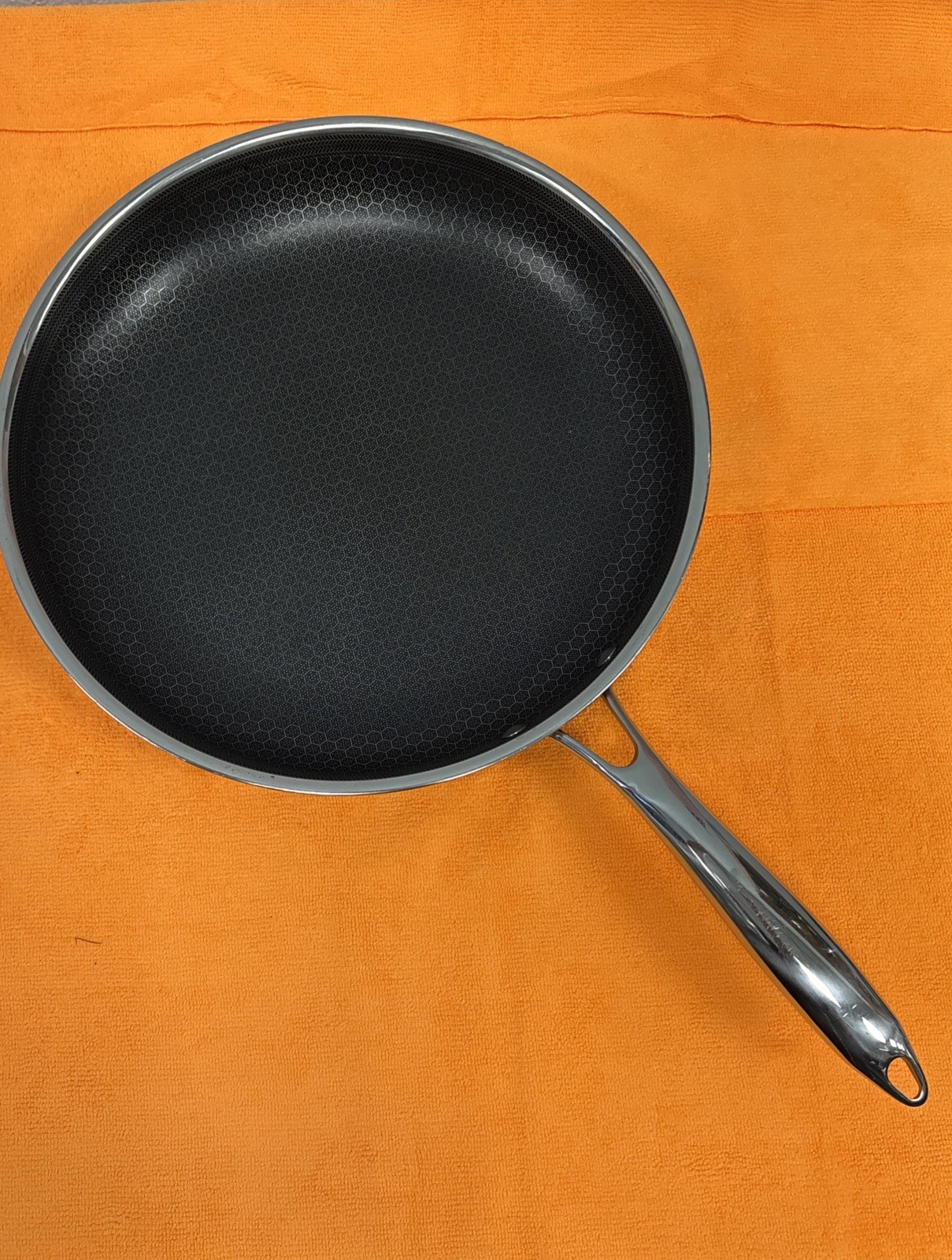 HexClad 12″ FRYING PAN 12-Inch 12 Hybrid Non-Stick NO Lid – Used Good Condition
