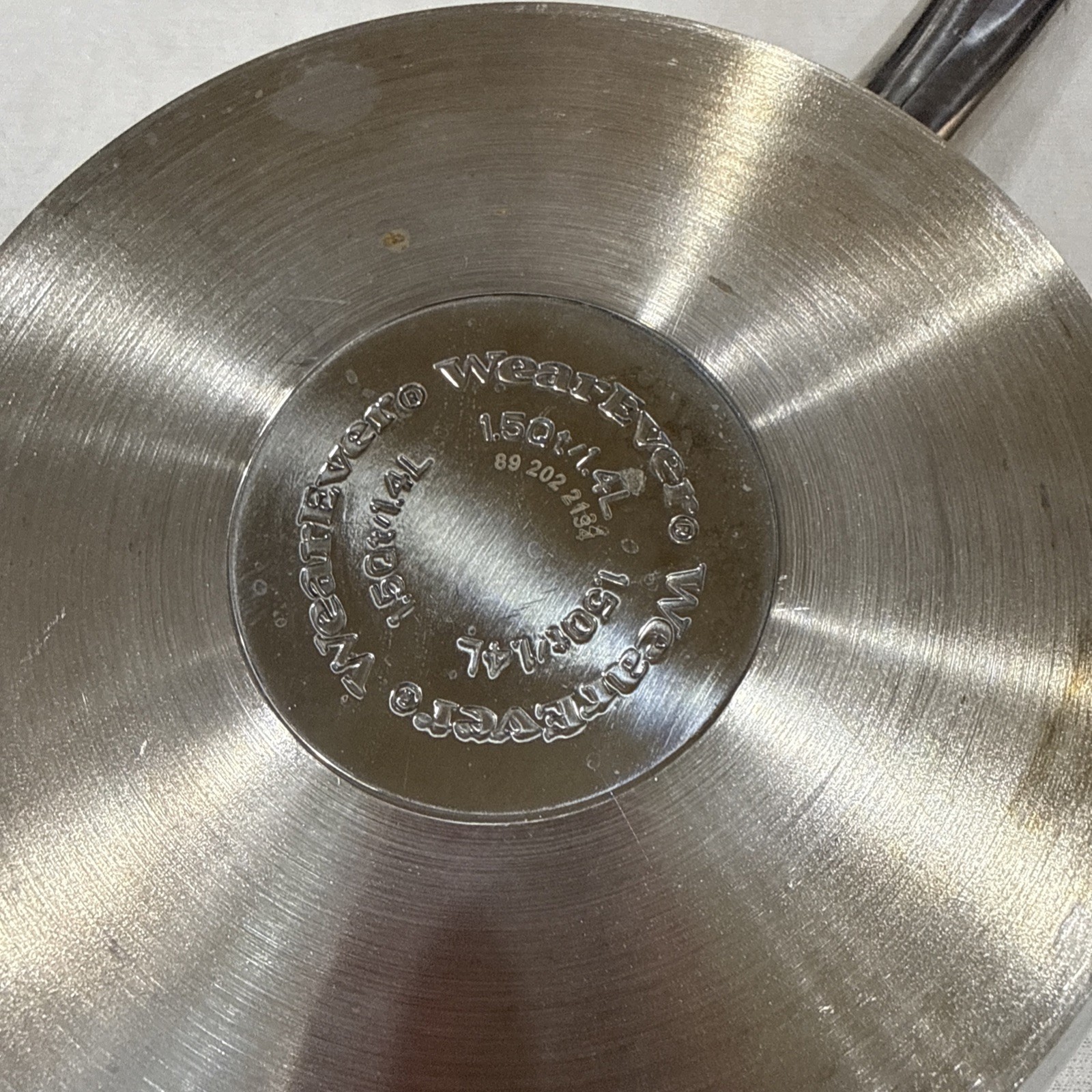 WEAREVER Stainless 1.5 Qt Double Spout/Strainer in Lid Sauce Pan Quality Pot