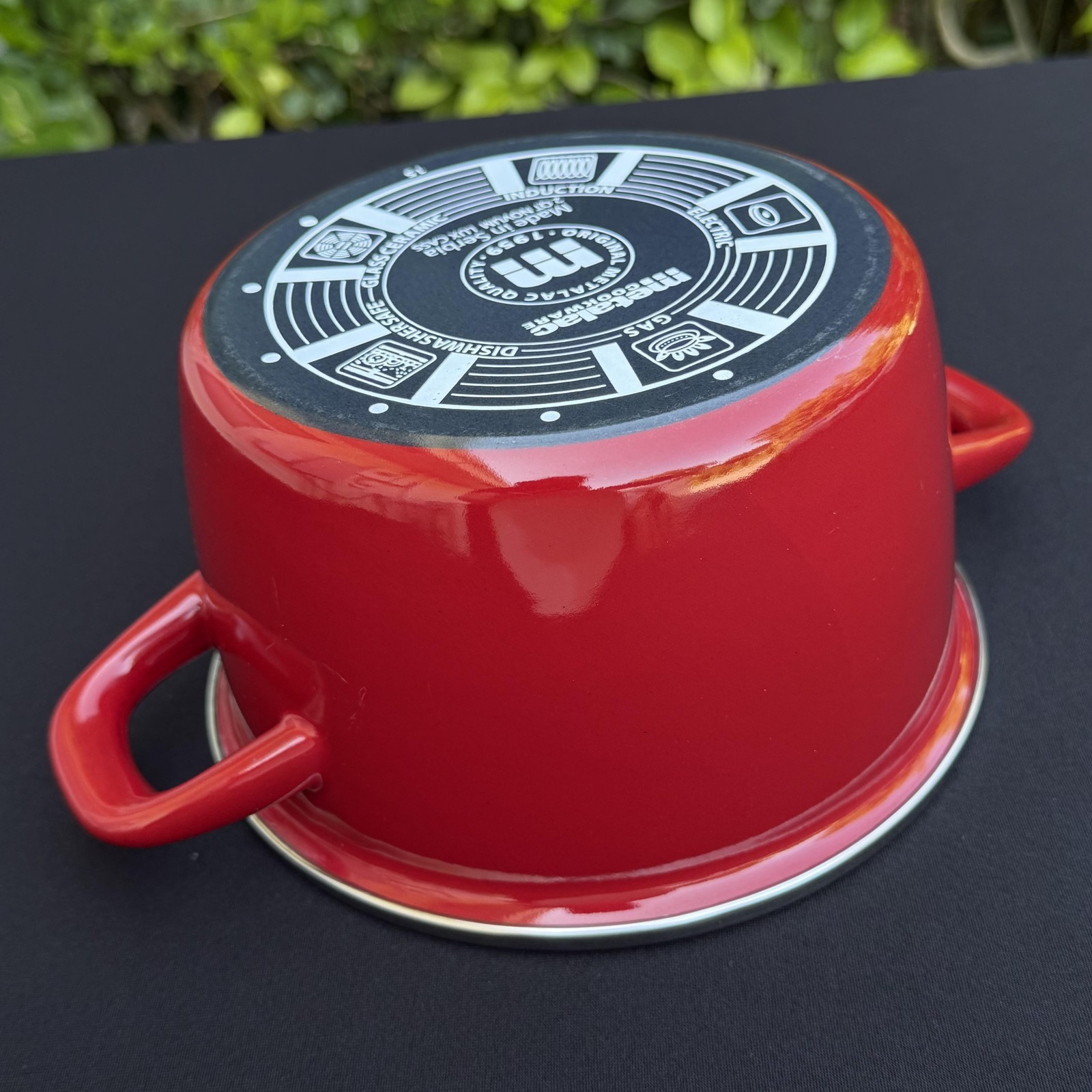 Metalac Cookware Red Enamel Casserole Pot 2 QT Round 7″ W/Lid Made in Serbia