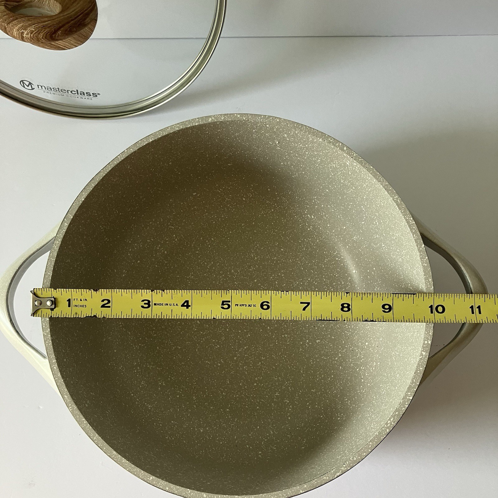 Masterclass Premium Cookware Collection 9.5″ Casserole Pot 4.3 qt Light Greige