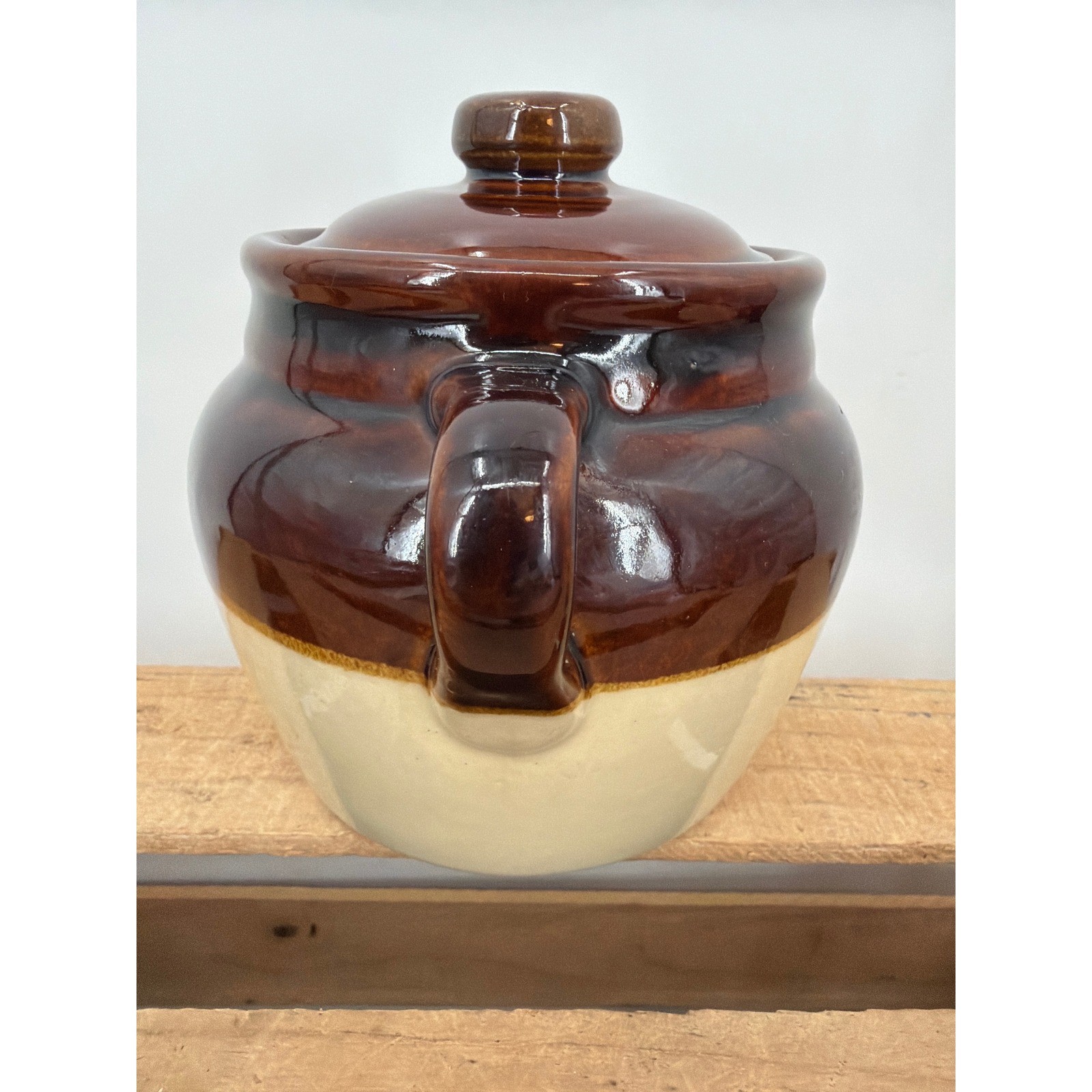 Vintage Monmouth Stoneware 5″ Bean Pot with Lid Ceramic Crock Handles New