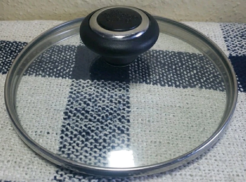The Pampered Chef Replacement Glass Lid 6 1/4 Inch Inner Fit 6 1/2 Inch Outer